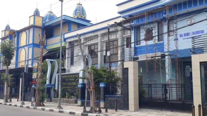 Ada Siswa dan Guru Terpapar Covid-19, SMAN 1 Bojonegoro Berlakukan Pembelajaran Jarak Jauh