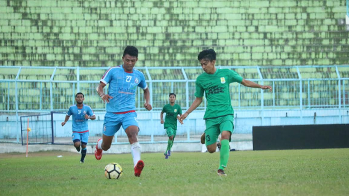 Lini Belakang Persija Jakarta Sulit Ditembus, Ini Kata Striker Arema FC