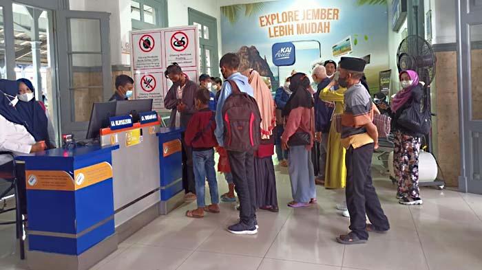 Spesial Mudik Lebaran, Daop 9 Jember Beri Diskon 20 Persen Tiket Keberangkatan Kereta Api