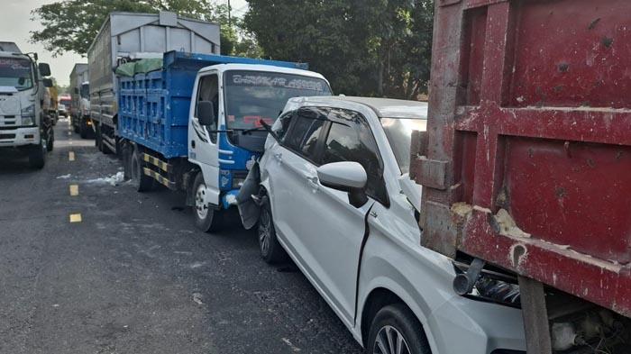Lima Kendaraan Tabrakan Beruntun di Jalur Pantura Tuban, Disebut Gara-gara Sopir Tronton Tak Fokus