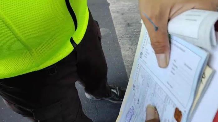 Kena Tilang di Jembatan Suramadu, Pria Asal Sampang Cakar Polisi Surabaya Sampai Berdarah Lalu Kabur