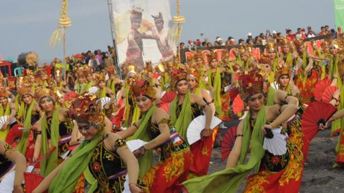 tari-gandrung_20180216_150214.jpg