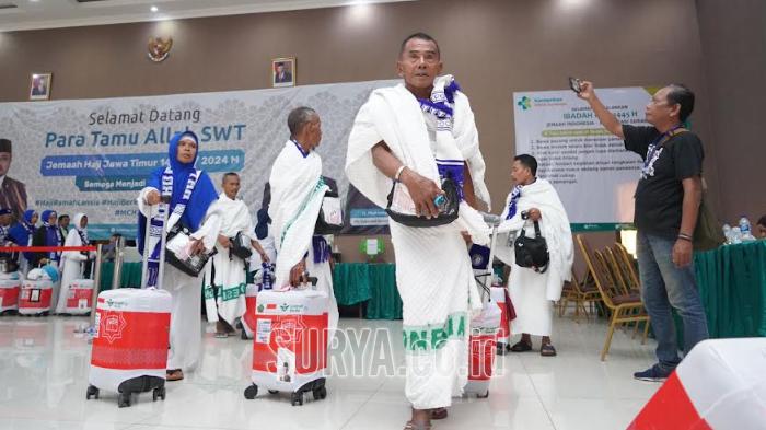 terakhir-terbang-ke-Tanah-Suci-Senin-1062024-tadi-malam.jpg