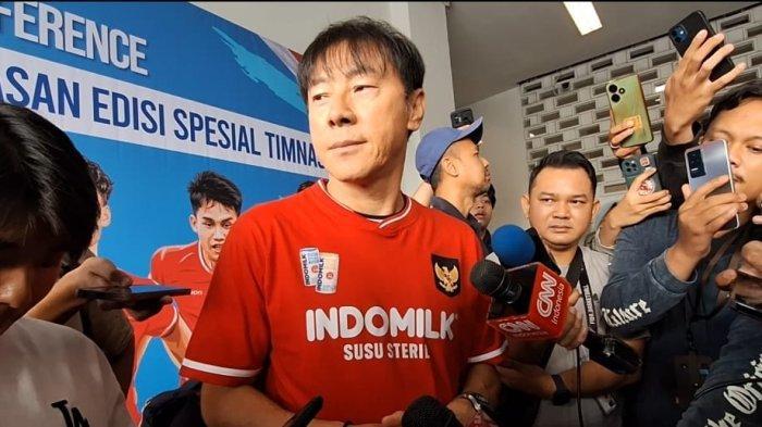 timnas-vs-jepang-shin-tae-yong.jpg