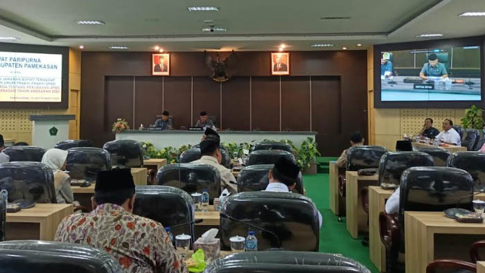 Umrah Gratis Guru Ngaji Terancam Gagal, DPRD Pamekasan Anggap Tidak Adil Saat APBD Defisit Rp 230 M