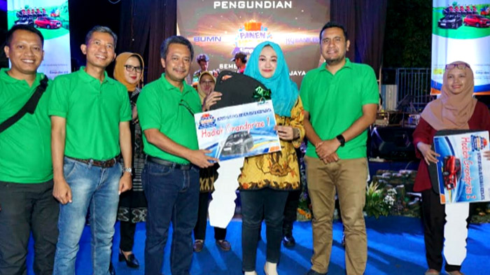 Undian Utama Simpedes BRI Cabang Surabaya Kertajaya Diraih Nasabah Unit Krukah