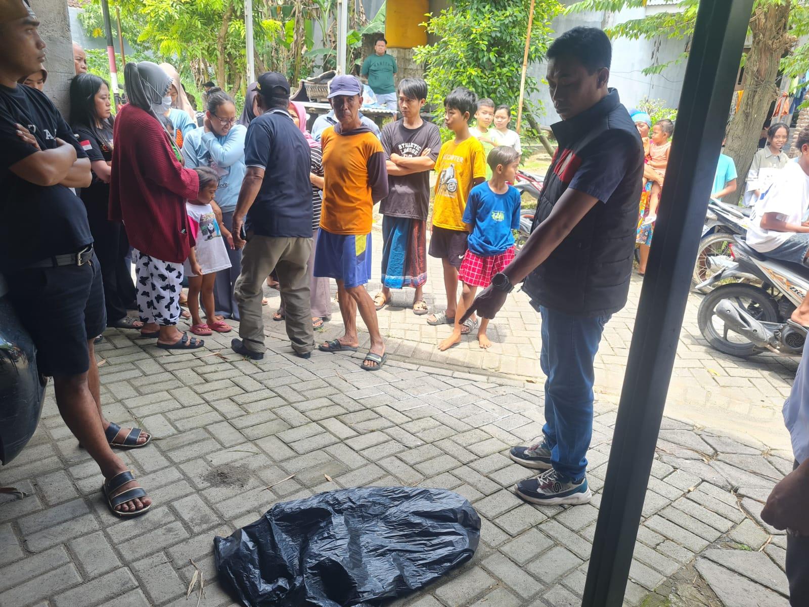 update-bayi-dibuang-digresik.jpg