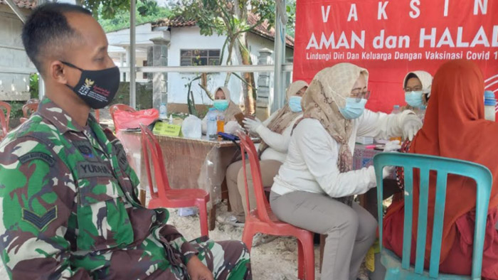 Tidak Takut Darurat Covid-19, Warga Bangkalan Lebih Takut Divaksin