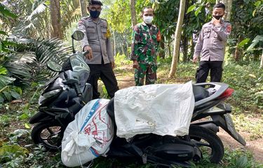 Heboh Wanita Muda Blitar Dimasukkan Karung, Tak Jauh dari Lokasi Pria Menggantung di Pohon Sengon