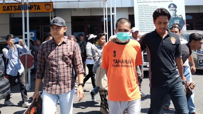 Pria Pamekasan Ini Diselamatkan Polisi Dari Amuk Massa, Akibat Hina dan Tantang Pengusaha Tembakau