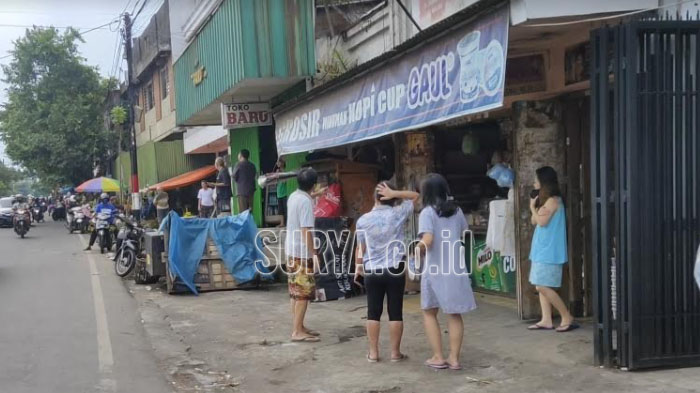warga-di-pecinan-kota-malang-panik-saat-gempa-67-sr.jpg