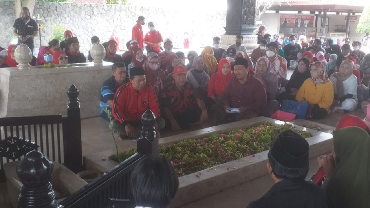 warga-kampung-pandean-rw-13-kelurahan-peneleh.jpg