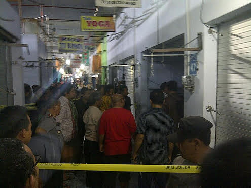 Kios Pakaian Pasar Besar Madiun Terbakar