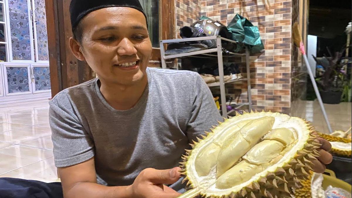 wisata-durian-Bondowoso11.jpg