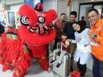 Ada-atraksi-Barongsai-saat-perayaan-Imlek-Sabtu-1022024.jpg