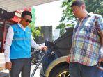 Ahmad-Mustaqir-General-Manager-PLN-UID-Jatim-kiri.jpg