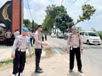 Akses-Masuk-ke-Trenggalek-Jatim-Dijaga-Ketat-Polisi.jpg