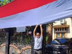 Bendera-ini-sebagai-bentuk-semangat-menyambut-HUT-ke-80-RI.jpg