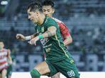 Bruno-Moreira-di-laga-Persebaya-Surabaya-vs-Madura-United.jpg