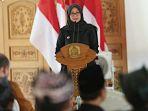 Bupati-Banyuwangi-Ipuk-Fiestiandani-mencanangkan-SPBE-Desa.jpg