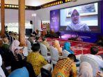Bupati-Ipuk-saat-merilis-Kampung-Cerdik.jpg