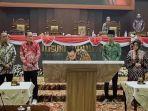 DPRD-Jatim-kontrak-anti-korupsi.jpg