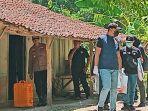 Densus-88-menggeledah-rumah-terduga-teroris-di-Ngawi-16122023.jpg