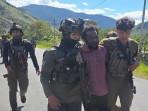 Diam-diam-Jual-Amunisi-untuk-KKB-Papua-Yemiter-Murip-Apes-Malah-Ketangkap-Satgas-Damai-Cartenz.jpg