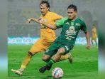 surabaya/Gelandang-Persebaya-Toni-Firmansyah-1352025.jpg