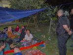 Gus-yani-sambangi-bawean.jpg