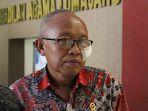 Hakim-Zulkifli-di-Lumajang-dilempar-kursi.jpg