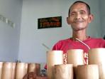 Harun-aktivis-lingkungan-senior-dari-Desa-Plosokandang-Tulungagung-Jatim.jpg