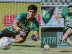 Hasil-Skor-Persebaya-Surabaya-vs-Dewa-United-Bajul-Ijo-Sementara-Tertahan-Tanpa-Gol.jpg