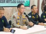 IDENTIFIKASI-KORBAN-Kabidhumas-Polda-Jatim-Kombes-Pol-Jul.jpg