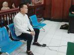 Kasus Paksa Siswa Menggonggong di Surabaya, Ivan Sugiamto Dituntut 10 Bulan Penjara