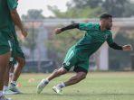 JADWAL-Persebaya-vs-Barito-Putera-Paulo-Victor-Siap-Tampil-di-GBT-Berharap-Bisa-Raih-Kemenangan.jpg