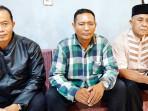 SOSOK Slamet Kades Tempuran Mojokerto Aksi Joget Bareng Biduan Di Kecamatan Viral, Minta Maaf
