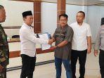 Ketua-Forum-Peduli-Bogoran-Nur-Salim-dengan-Kepala-Desa-Bogoran-Ihsanuddin.jpg