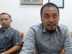 Ketua-KPU-Kabupaten-Kediri-Nanang-Qosim-tengah.jpg