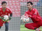 Kiper-Miswar-Saputra-dan-Dikri-Yusron.jpg