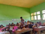 Kisah-Pilu-Guru-Honorer-di-Kangean-Sumenep-Dipecat-Usai-Ungkap-Dugaan-Korupsi-Bantuan-Rumah.jpg
