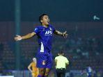 M-Khanafi-tampil-trengginas-bersama-Persik-Kediri-di-Liga-1.jpg