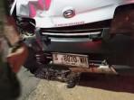 MOTOR-TABRAK-MOBIL-Polisi-saat-mendatangi-lokasi-kece.jpg