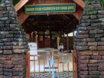 Makan-putra-Sunan-Ampel-di-Lamongan.jpg