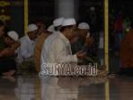 Makna-Doa-Allahumma-Khairan-Fii-Kulli-Amrin-Antaziruh-Permohonan-agar-Allah-Memberi-yang-Terbaik.jpg