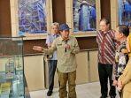 Menteri-Lingkungan-Hidup-Hanif-Faisol-Nurofiq-meninjau-PLTSa-Benowo-di-Surabaya.jpg