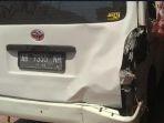 Mobil-pengedar-rokok-ilegal-adu-kejar-di-Tol-Kediri.jpg