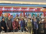PAMERAN-TERINTEGRASI-Para-narasumber-dan-tamu-undangan-berfoto-bers.jpg