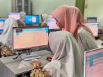 PIJAR-SEKOLAH-Para-siswa-saat-mulai-pembelajaran.jpg