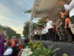 PJ-Gubernur-Jatim-temui-demo-buruh.jpg